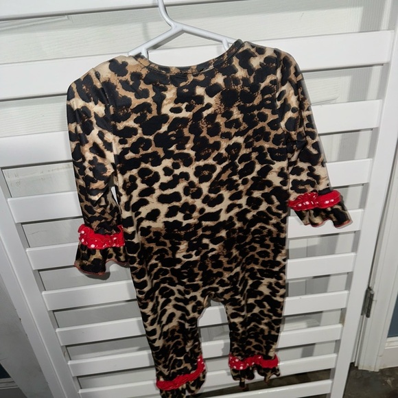 Festive Leopard Print Santa Romper/Bodysuit for Christmas Season (12-18M) - Picture 4 of 4